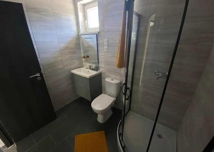 Málna Apartamento *